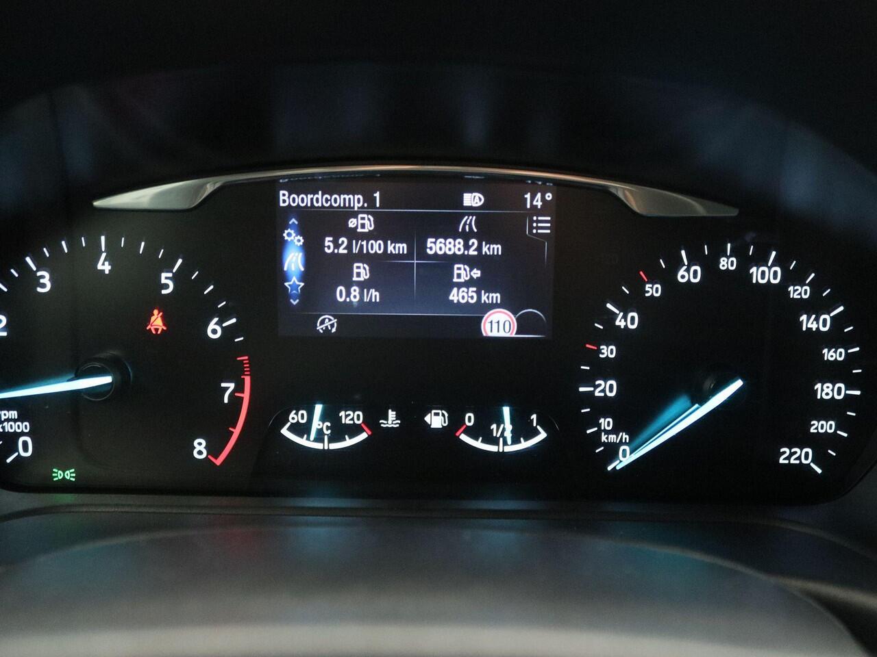 Ford PUMA 1.0 EcoBoost Hybrid Titanium | Navi | AppleCarplay/Android Auto | Parkeersensoren | Stoel+stuurverwarming | Climate control | Trekhaak! |