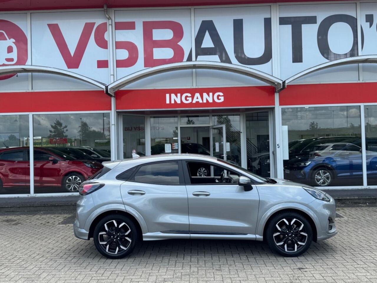 Ford PUMA 1.0 ECOBOOST 125PK ST-LINE X LED HALF-LEER NAVIGATIE ECC-AIRCO L