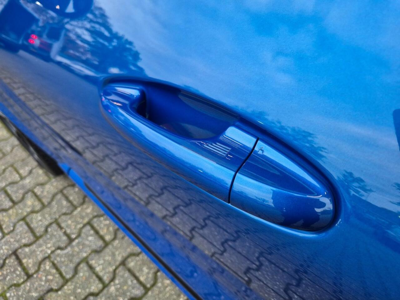 Ford PUMA 1.0 EB HYB ST-LINE X Stoel/stuurwiel verw. Trekhaak, VC. Elektrische A-Klep ALL IN prijs!