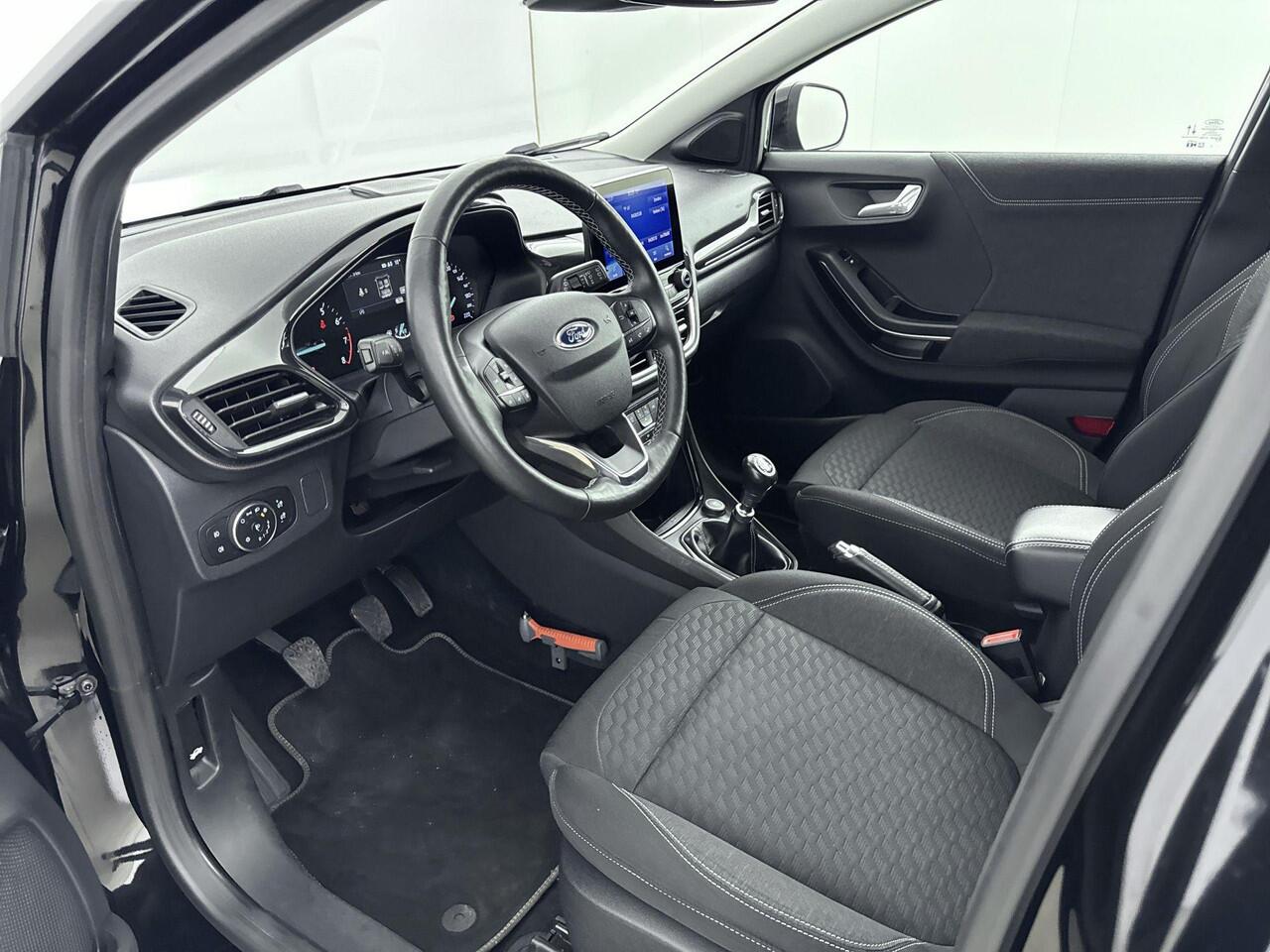 Ford PUMA 1.0 EcoBoost Hybrid Titanium 125PK | Winter Pakket | Parkeersensoren | Climate Control | Apple CarPlay & Android Auto