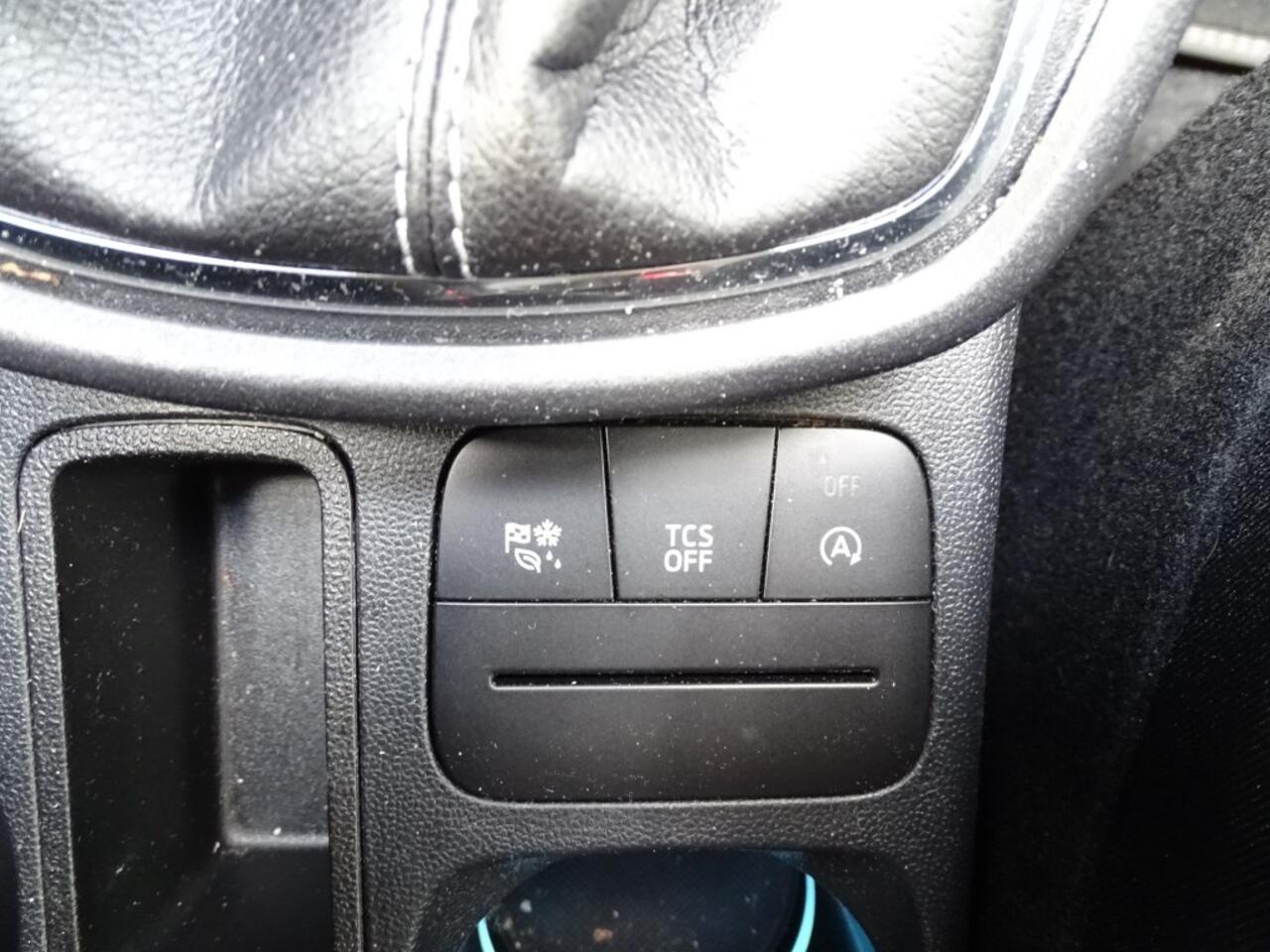 Ford PUMA 1.0 EB HYB. TITANIUM-Trkh-Carplay-Navi-Blth-Clima-Led