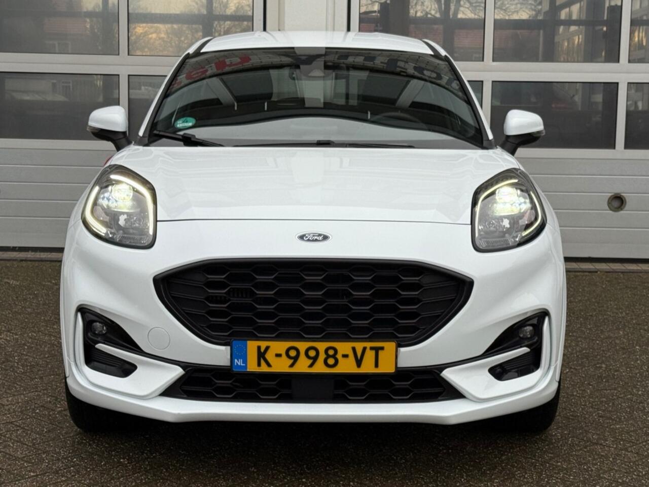Ford PUMA 1.0 Ecoboost ST-Line Hybrid Navi Half-leer BenO Trekhaak