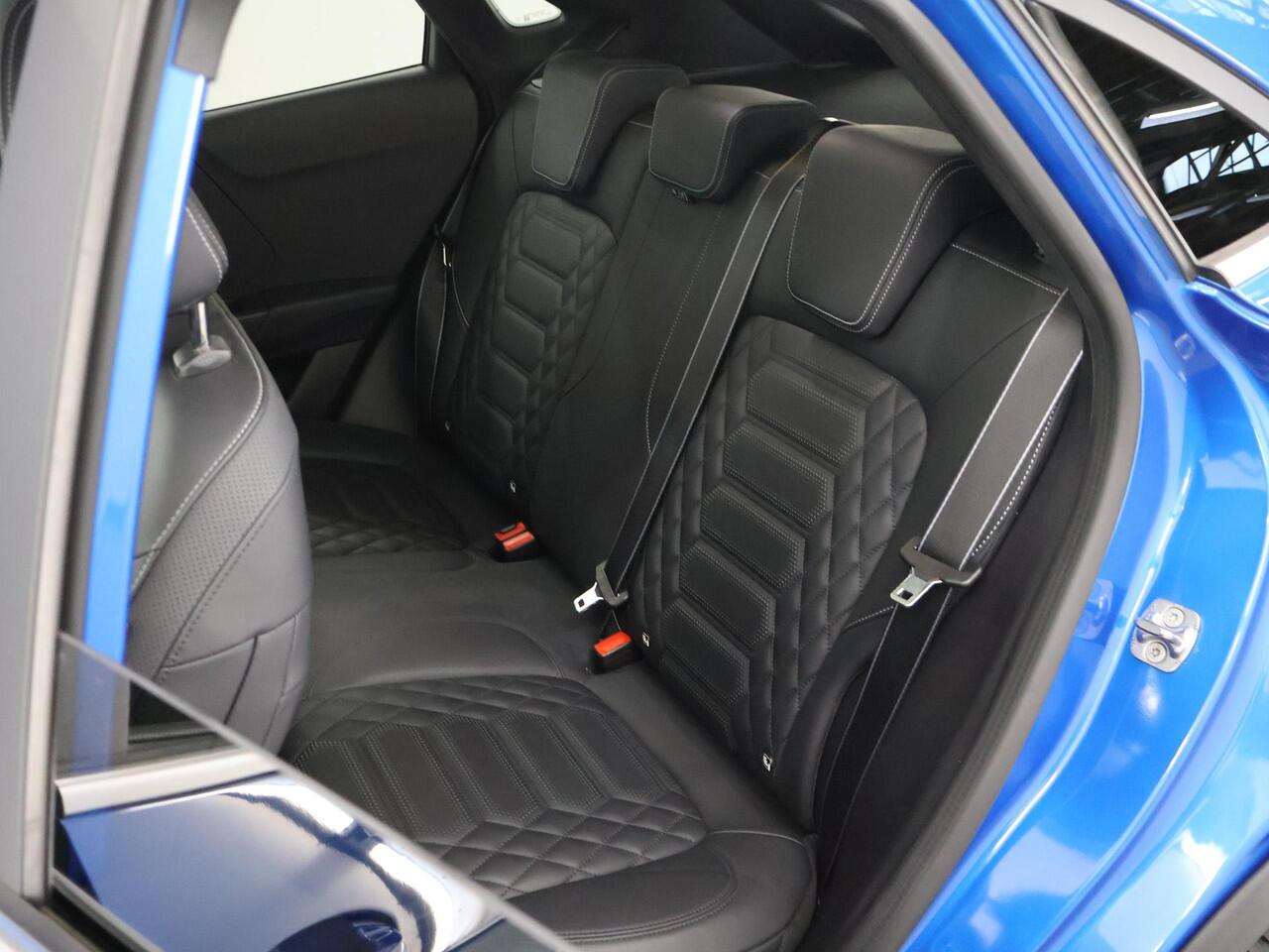 Ford PUMA 1.0 EcoBoost Hybrid ST-Line Vignale | Leder | Panoramadak | Winterpakket | Cruise Control Adaptief | Keyless Go | Elektr. Achterklep |