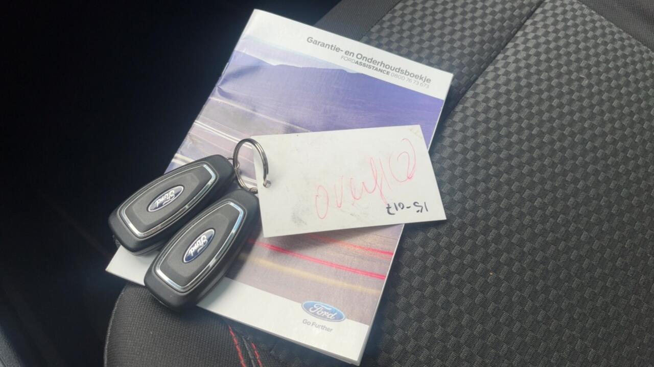 Ford PUMA Hybride 1.0 Ecoboost ST-Line Panoramadak