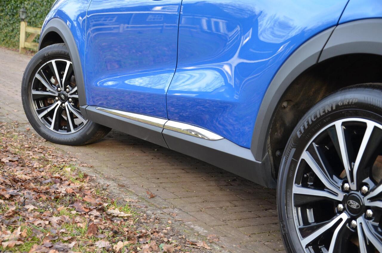 Ford PUMA 1.0 EcoBoost Hybrid Titanium Navi/Pdc/Ecc/Cruise control/Privacy-Glas/17-Inch Lmv/B&O premium audiosysteem/Voorstoel(en) met massagefunctie/Trekhaak-Afneembaar