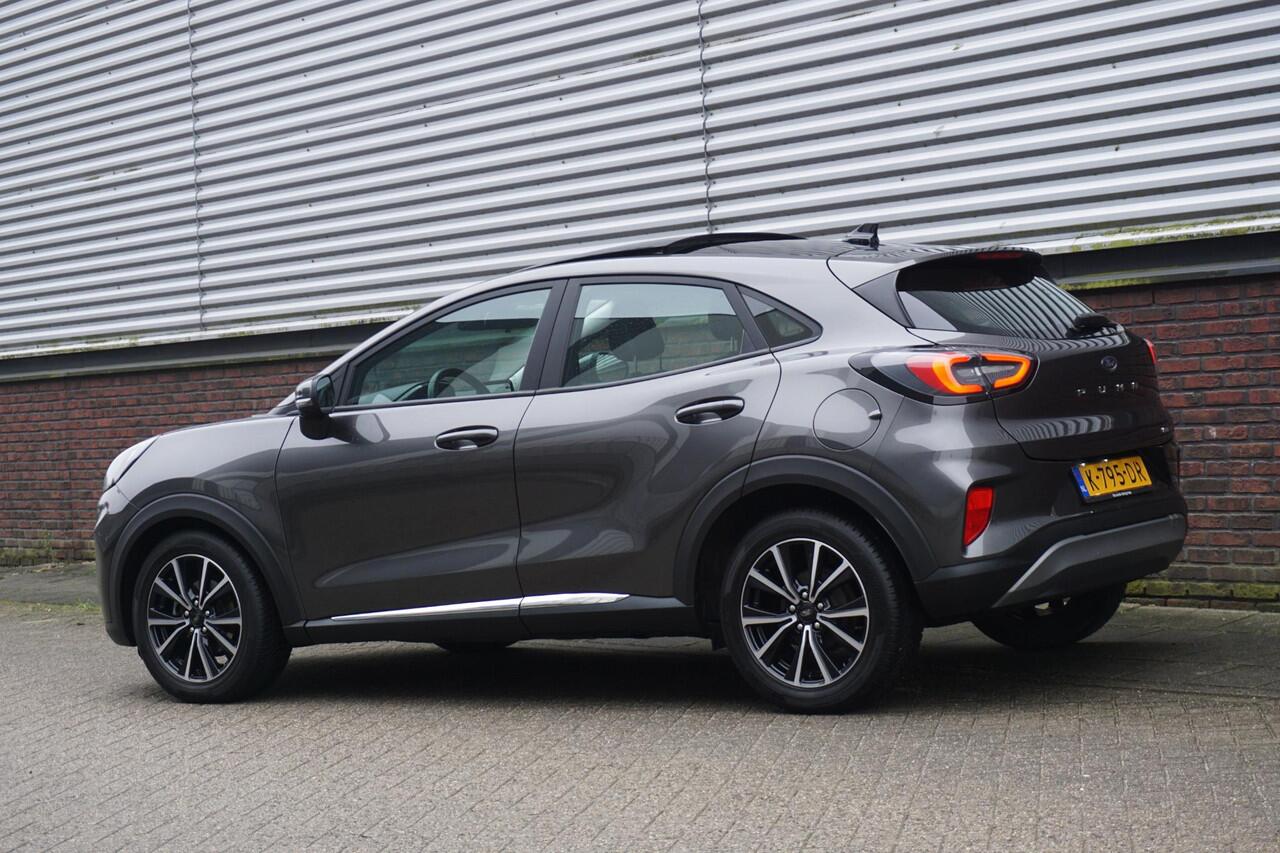 Ford PUMA 1.0 125PKEcoB. Hybrid Titanium/Winterpack/Panodak/ B&O geluidsinstallatie/Trekhaak/All-Seasonbanden.