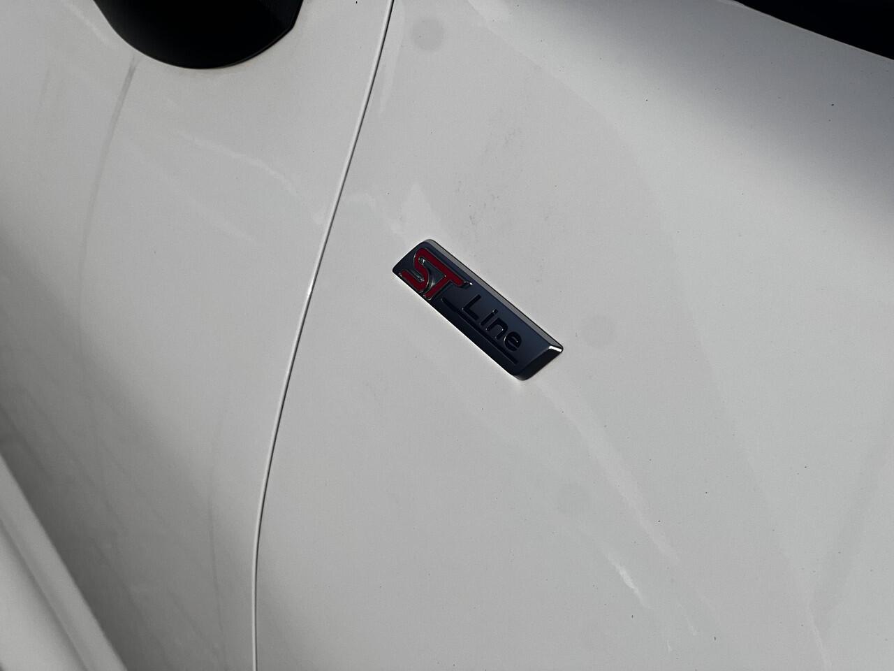 Ford PUMA 1.0 EcoBoost Hybrid ST-Line | Winterpack | LED koplampen | B&O premium audiosysteem |