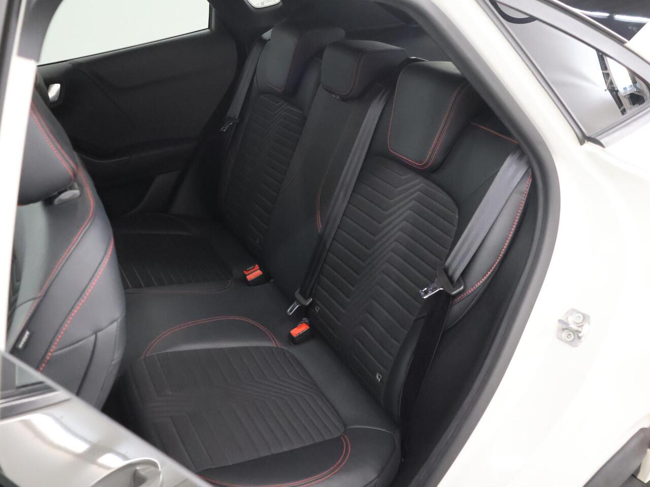 Ford PUMA 1.0 EcoBoost Hybrid ST-Line X First Edition | Trekhaak | Winterpack | Cruise Control Adaptief | Parkeercamera |