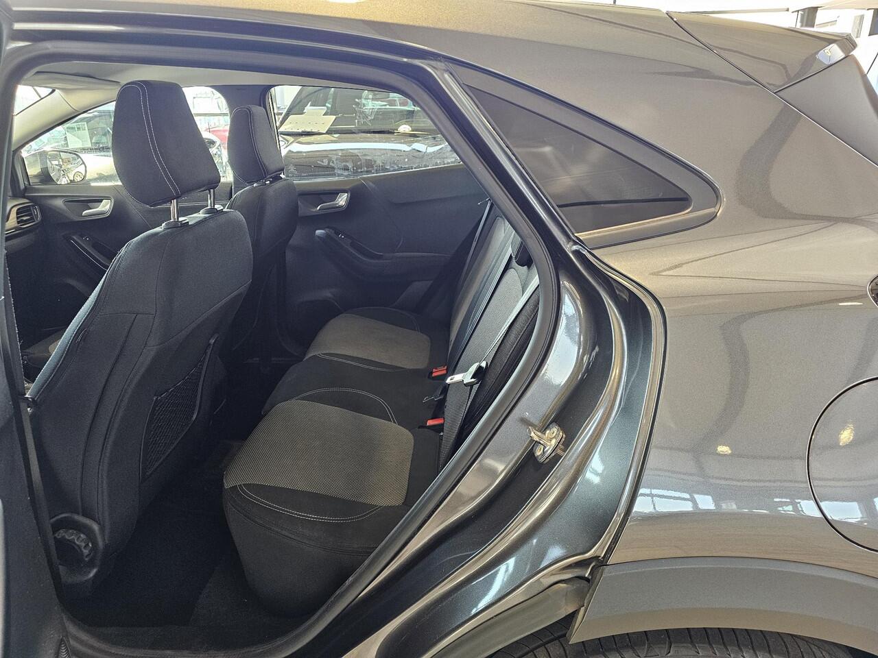 Ford PUMA 1.0 EcoBoost Hybrid Titanium X First Edition