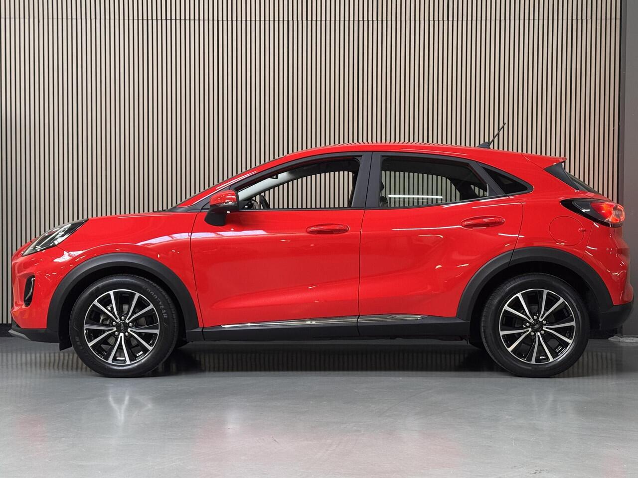 Ford PUMA 125pk Hybrid Titanium-X Navi Climat Winter pack Fabrieksgarantie tot 28-1-2026/ max. 100.000km