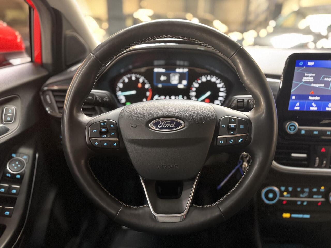 Ford PUMA 125pk Hybrid Titanium-X Navi Climat Winter pack Fabrieksgarantie tot 28-1-2026/ max. 100.000km