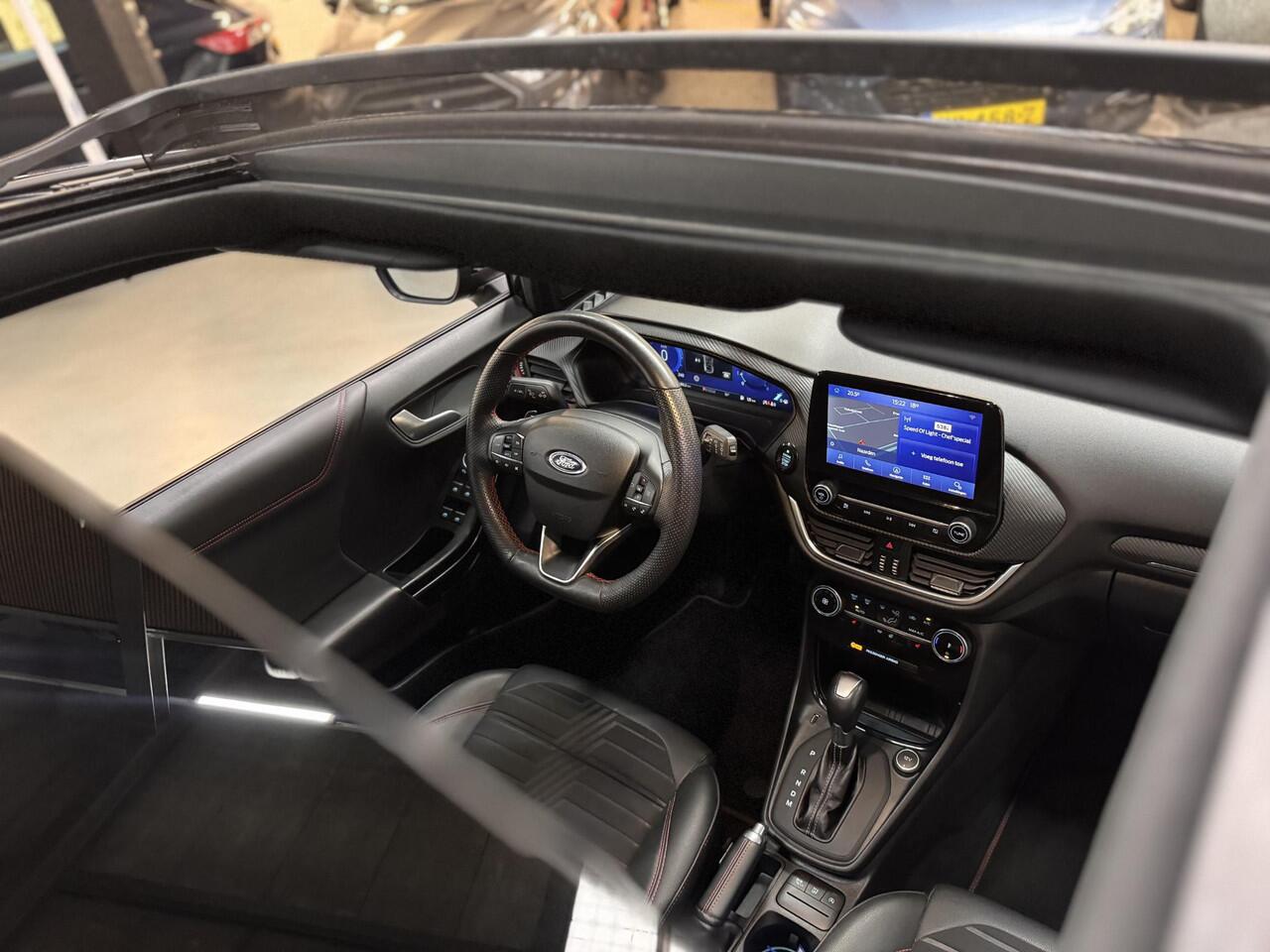 Ford PUMA 1.0 EcoB Hybrid ST-Line X Automaat Panoramadak Navi Winter pack Half Leer 18" LM Dealeronderhouden