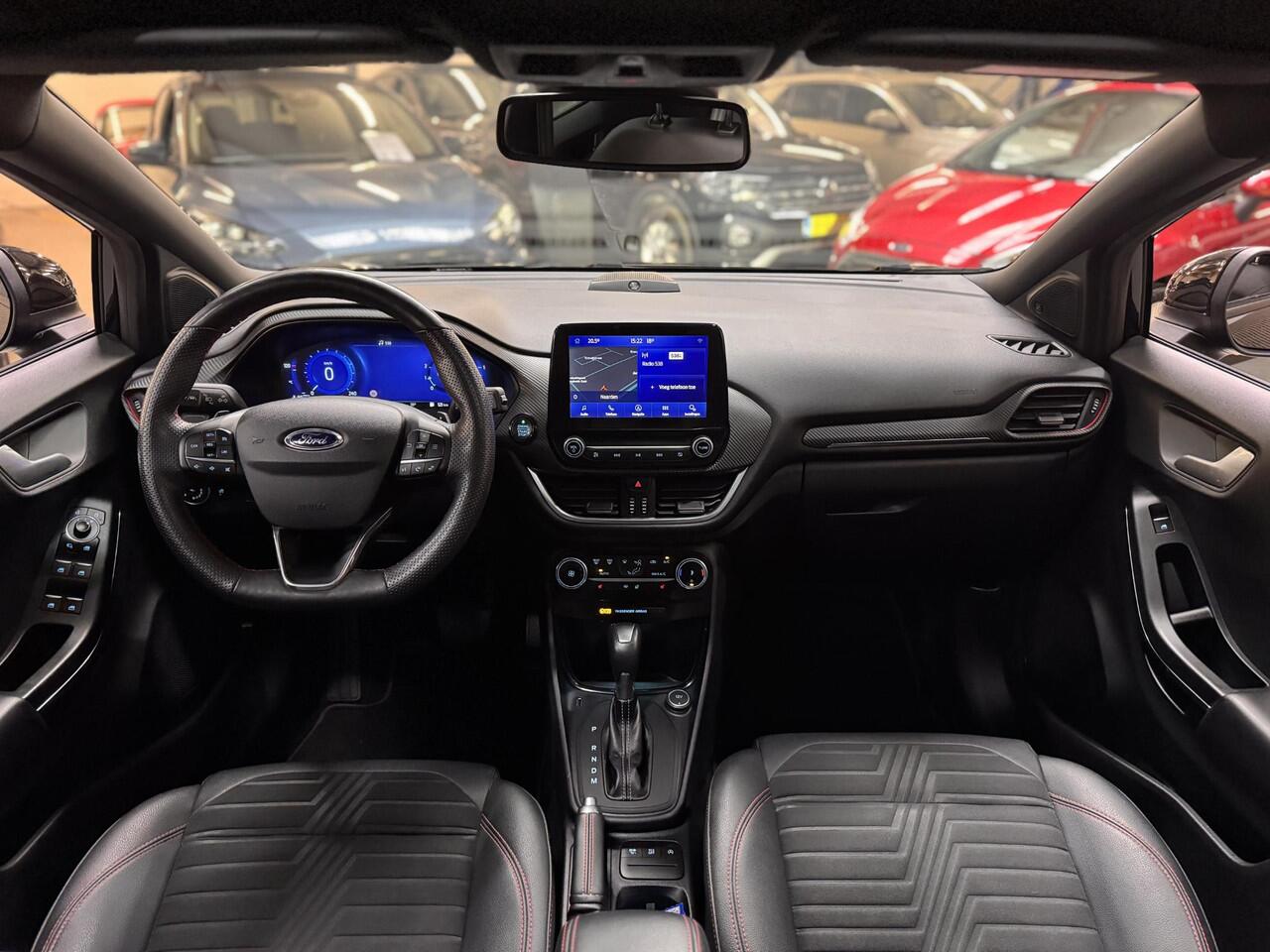 Ford PUMA 1.0 EcoB Hybrid ST-Line X Automaat Panoramadak Navi Winter pack Half Leer 18" LM Dealeronderhouden