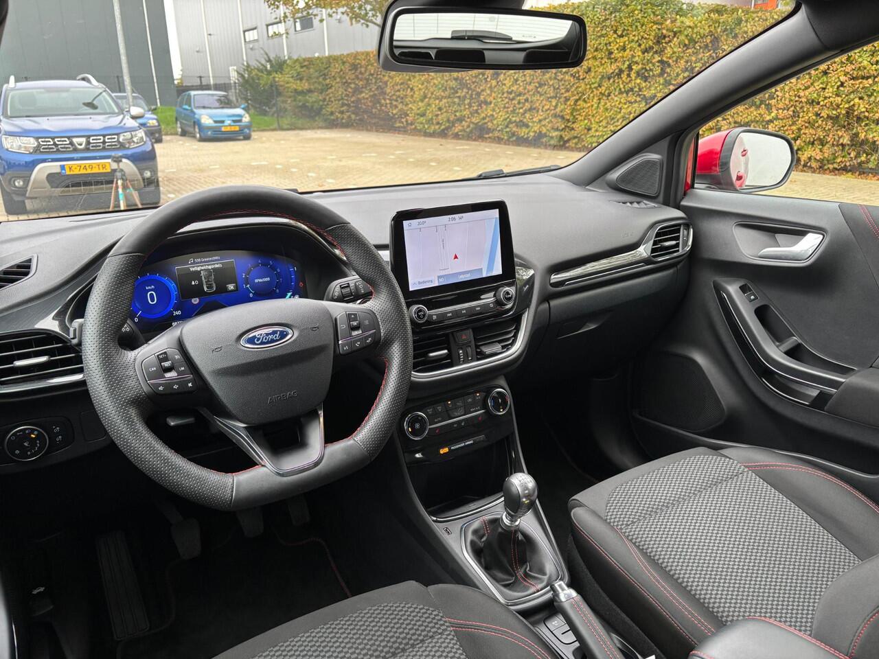 Ford PUMA 1.0 EcoBoost Hybrid ST-Line | Navigatie |