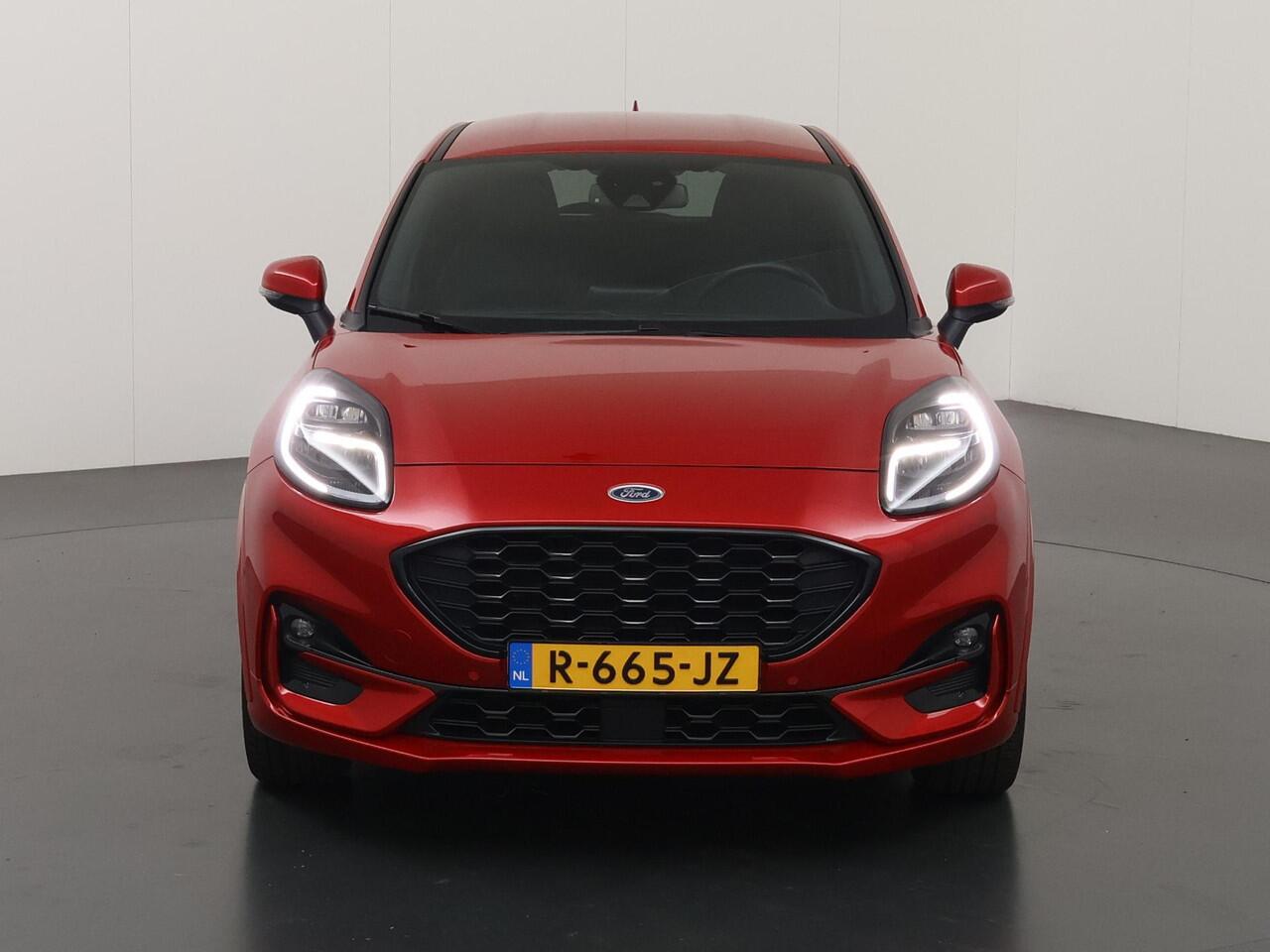 Ford PUMA Ford Puma 1.0 EcoBoost Hybrid ST-Line X 155 PK | Winterpakket | Cruise Control Adaptief | B&O | Navigatie | Keyless Go | Parkeercamera |
