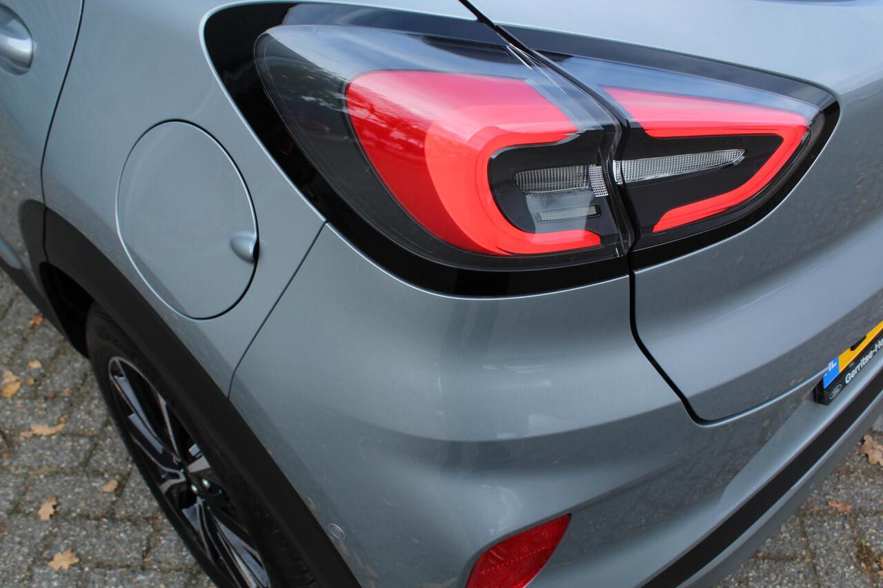 Ford PUMA 1.0 EcoBoost Hybrid Titanium