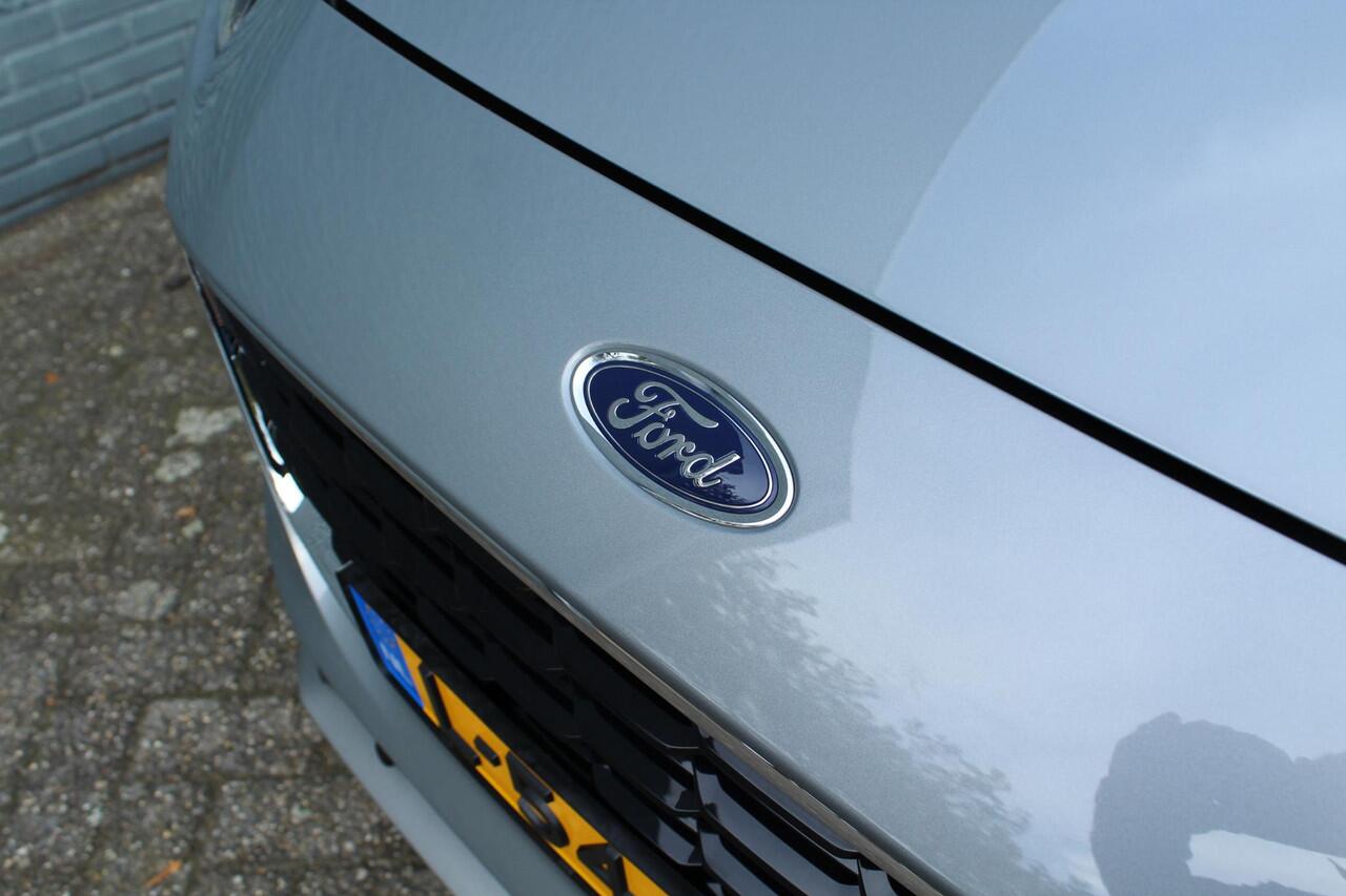 Ford PUMA 1.0 EcoBoost Hybrid Titanium