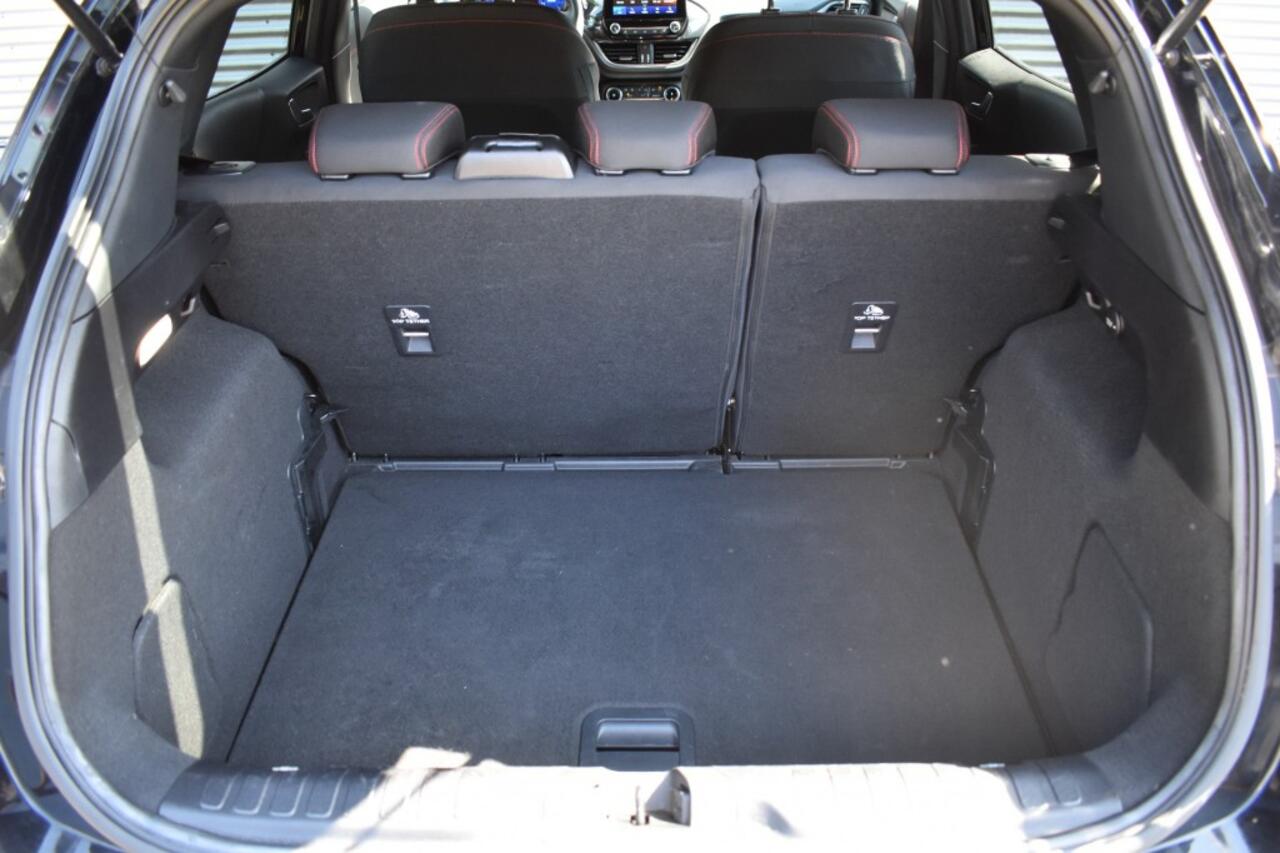 Ford PUMA 1.0 EB HYB. ST-LINE / CARPLAY / WINTER PACK / LED