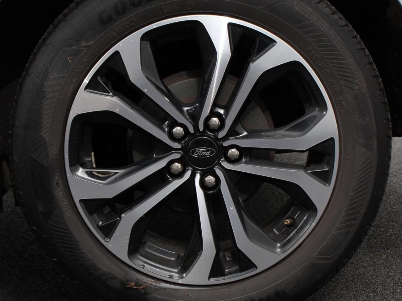 Ford PUMA 1.0 EcoBoost 125pk ST-Line | Navigatie | Virtual cockpit | Climate Control | Cruise Control | Parkeer sensoren | Led | Lichtmetalen Velgen