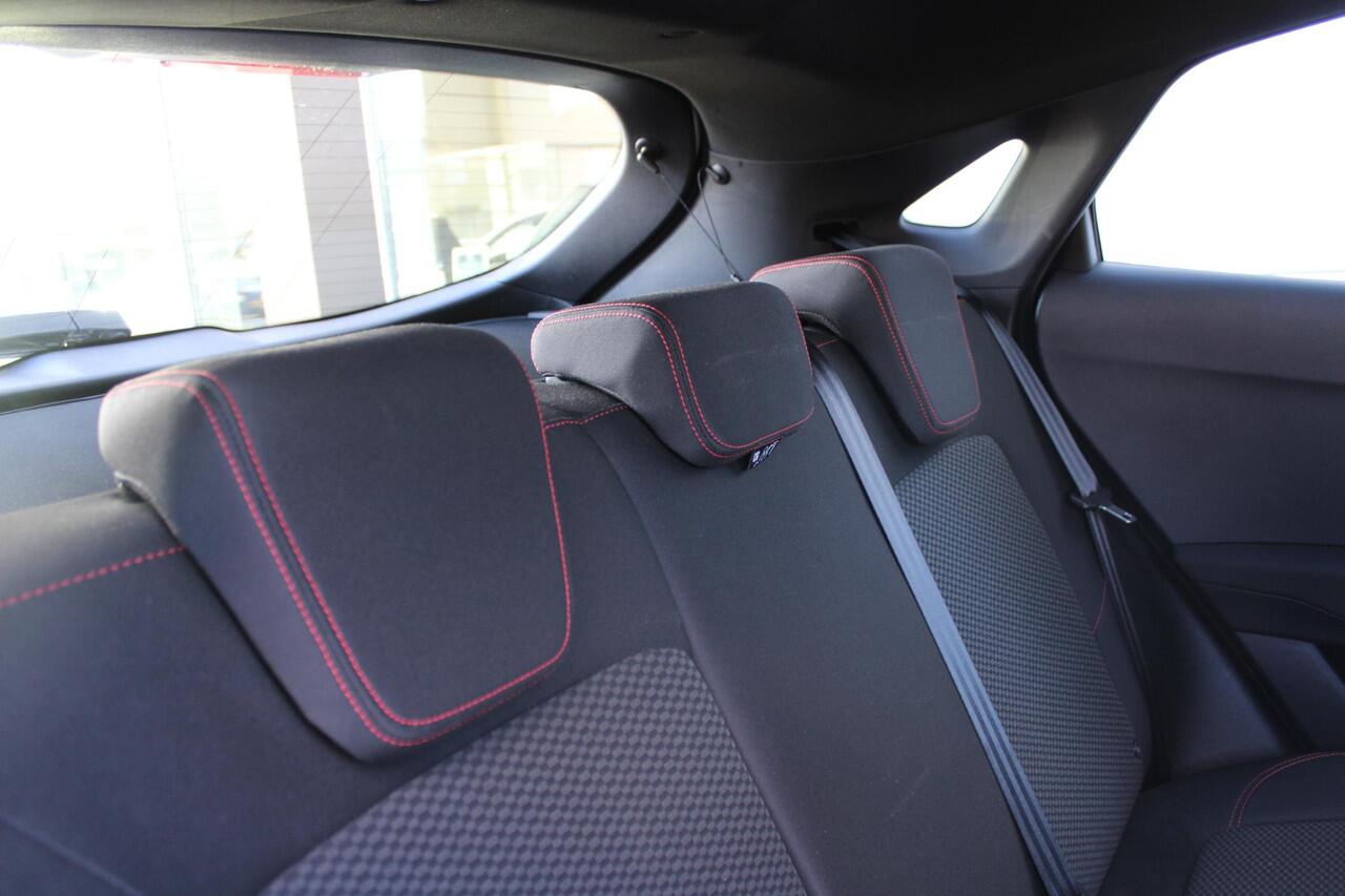 Ford PUMA 1.0 EcoBoost 125pk ST-Line Automaat Airco Navi Carplay Trekhaak Nieuwstaat