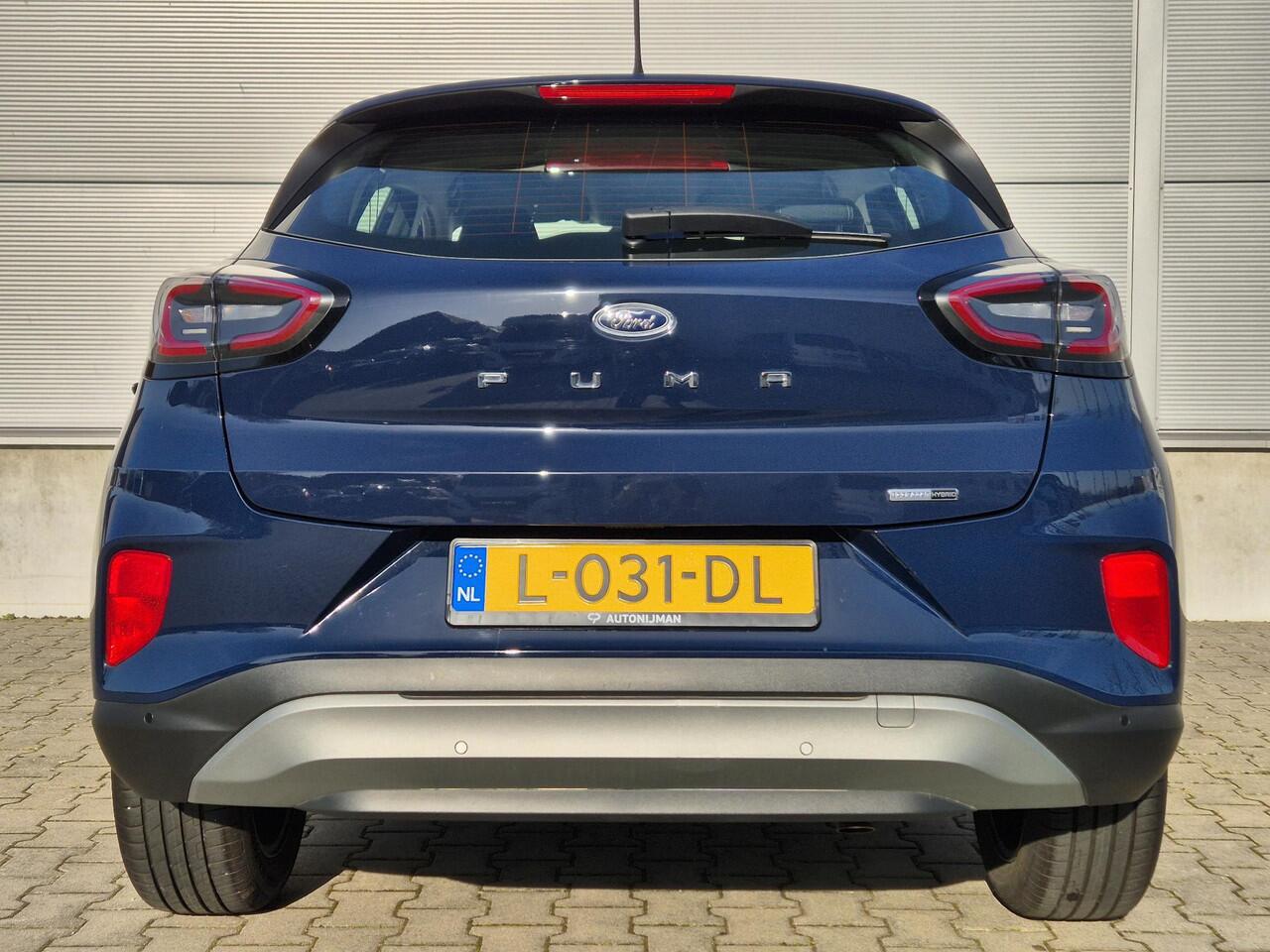 Ford PUMA 1.0 EcoBoost Hybrid Titanium