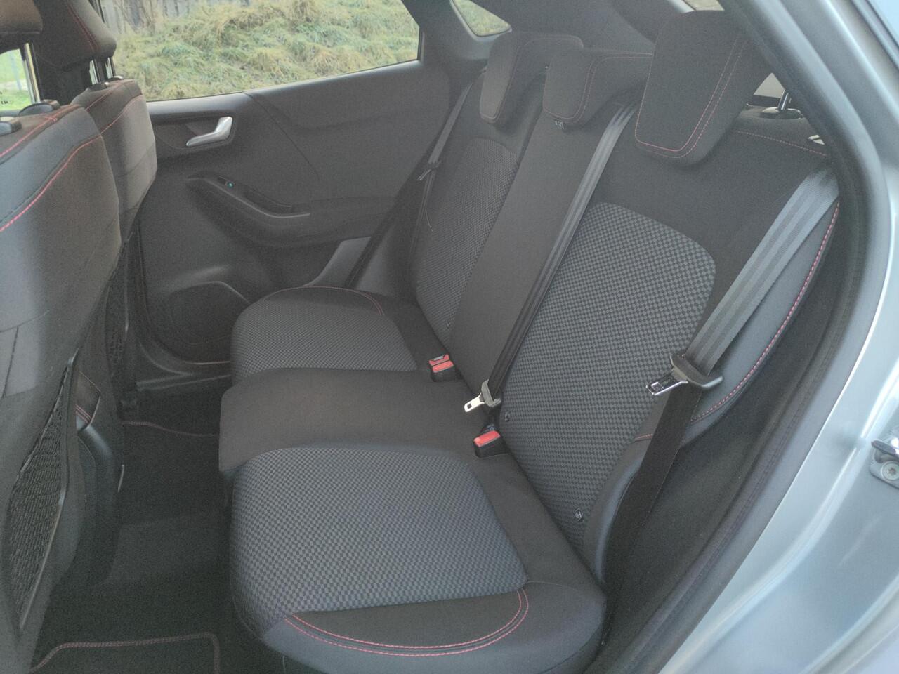 Ford PUMA 1.0 EB 125PK Hybrid ST-Line | WINTERPACK | CRUISE | PARKEERSENSOREN |