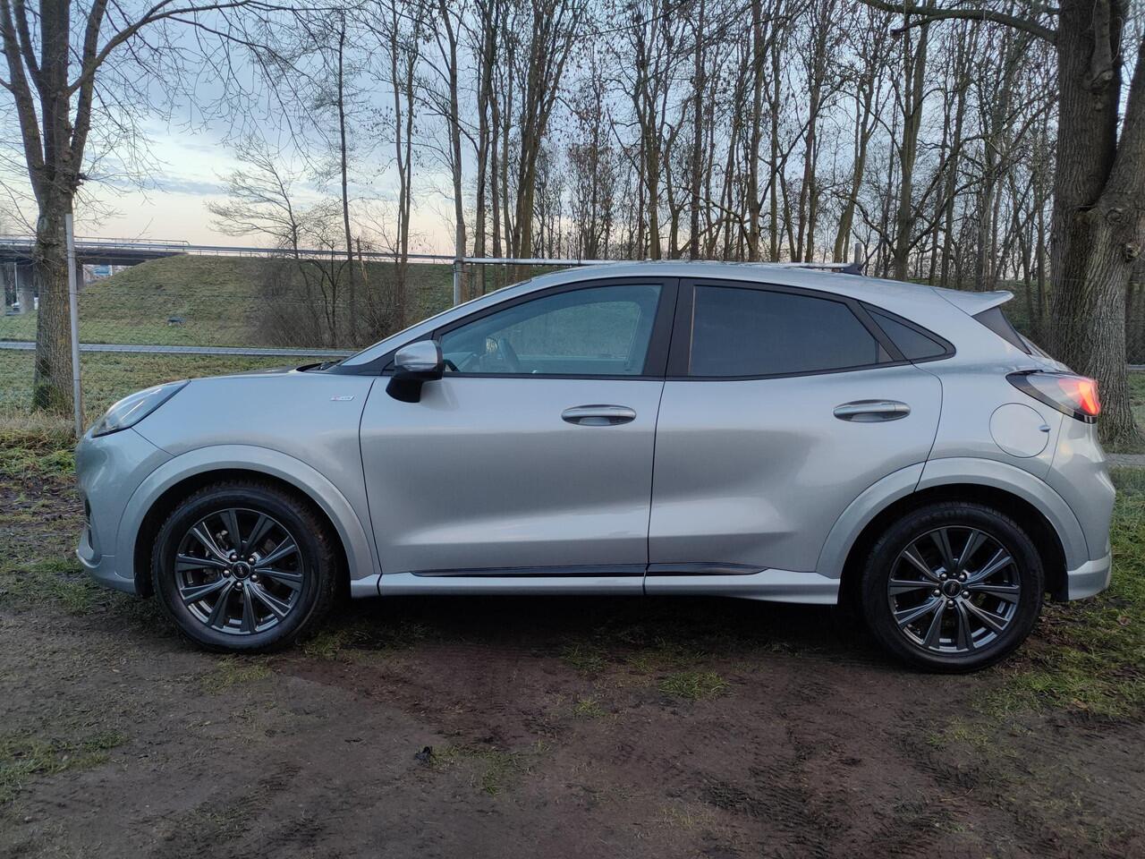 Ford PUMA 1.0 EB 125PK Hybrid ST-Line | WINTERPACK | CRUISE | PARKEERSENSOREN |