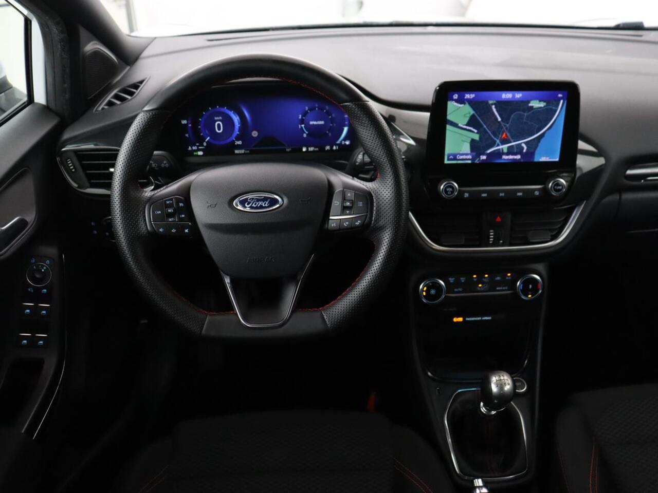 Ford PUMA 1.0 EcoBoost Hybrid ST-Line | Carplay| Navigatie | Full LED | Climate control | Digital Cockpit | Sportstoelen | Parkeerhulp | Cruise control | Bluetooth