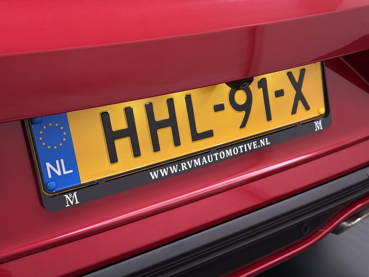 Ford PUMA 1.0 EcoBoost Hybrid ST-Line Vignale VAN ¤ 22.900,- VOOR ¤ 19.877,- Uw LENTEVOORDEEL ¤ 3.023,-!| STOEL/STUUR VERWARMING | APPLECARPLAY/ANDROID AUTO | ELEK. ACHTERKLEP | DODEHOEK | KEYLESS | WINTER PACK | VOORUITVERWARMING| CAMERA| DEALER ONDERHOUDEN