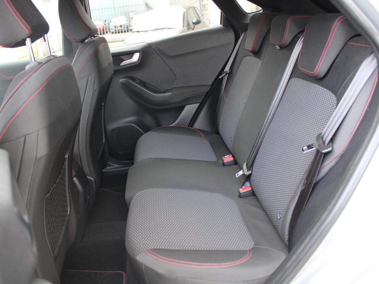 Ford PUMA 1.0 EcoBoost ST-Line | AFNEEMBARE TREKHAAK | CRUISE CONTROL ADAPTIEF |