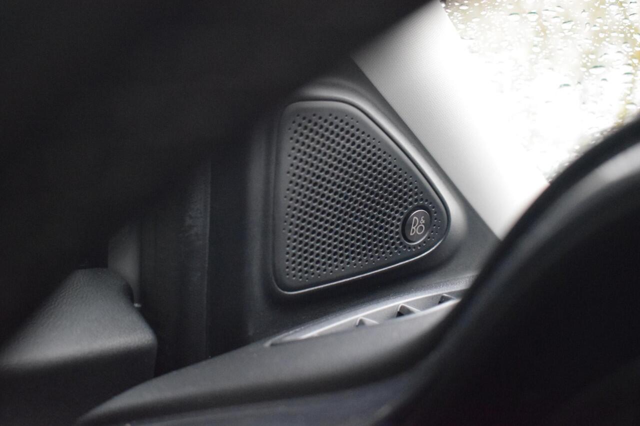 Ford PUMA 1.0 EcoBoost Titanium Automaat met NAV|PDC|LED|LAN