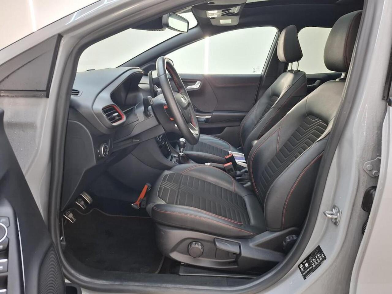 Ford PUMA 125pk Eco Hybrid ST-Line X Panoramadak Trekhaak Leer B&O Navi Climat Cruise Dealeronderhouden