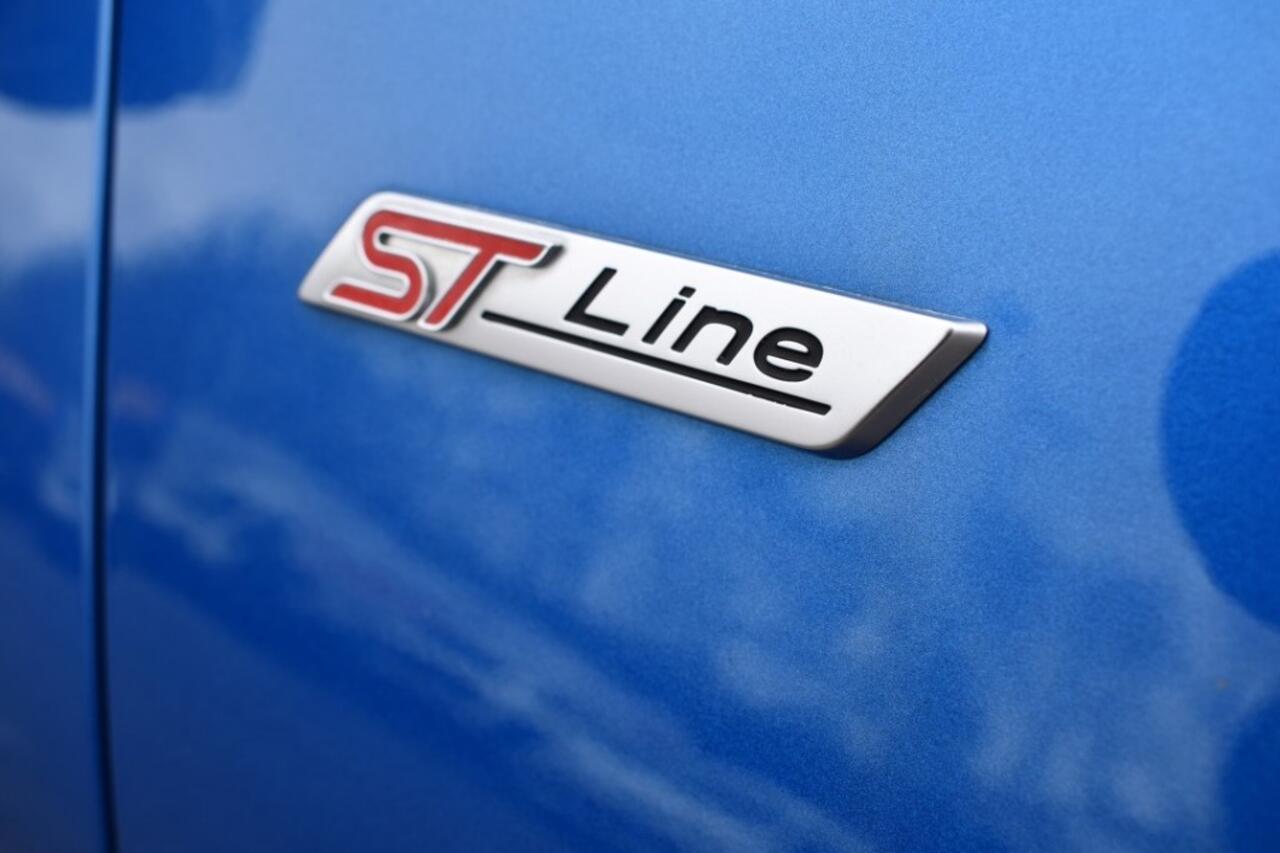 Ford PUMA 1.0 EB HYB ST-LINE X / WINTER PACK / ADAP. CRUISE / BenO AUDIO