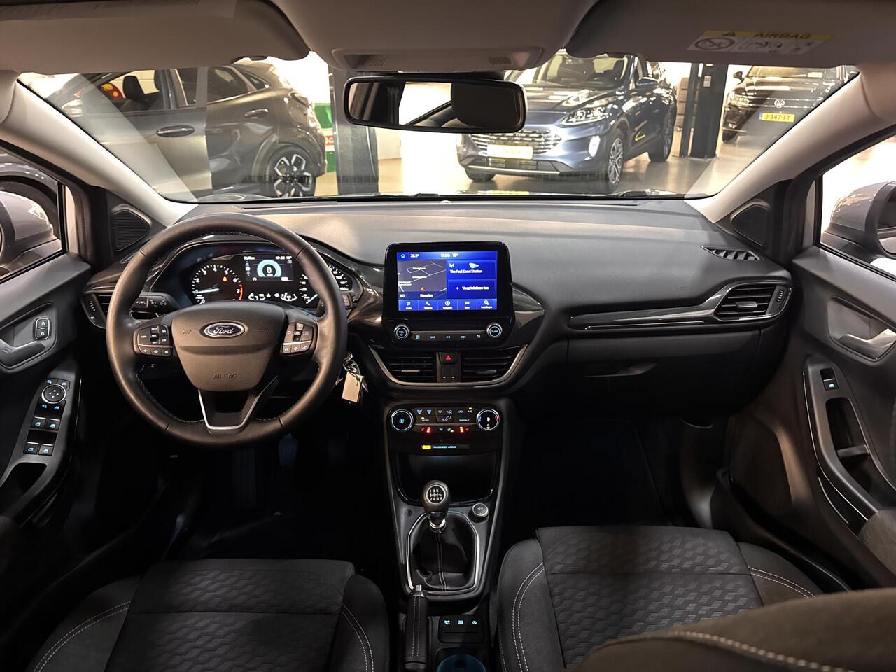 Ford PUMA 125pk Eco Hybrid Titanium Climat Cruise Winter pack 20.000km NL-Auto Dealeronderhouden