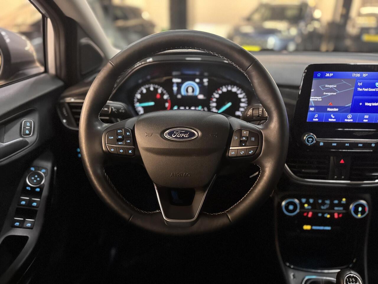 Ford PUMA 125pk Eco Hybrid Titanium Climat Cruise Winter pack 20.000km NL-Auto Dealeronderhouden