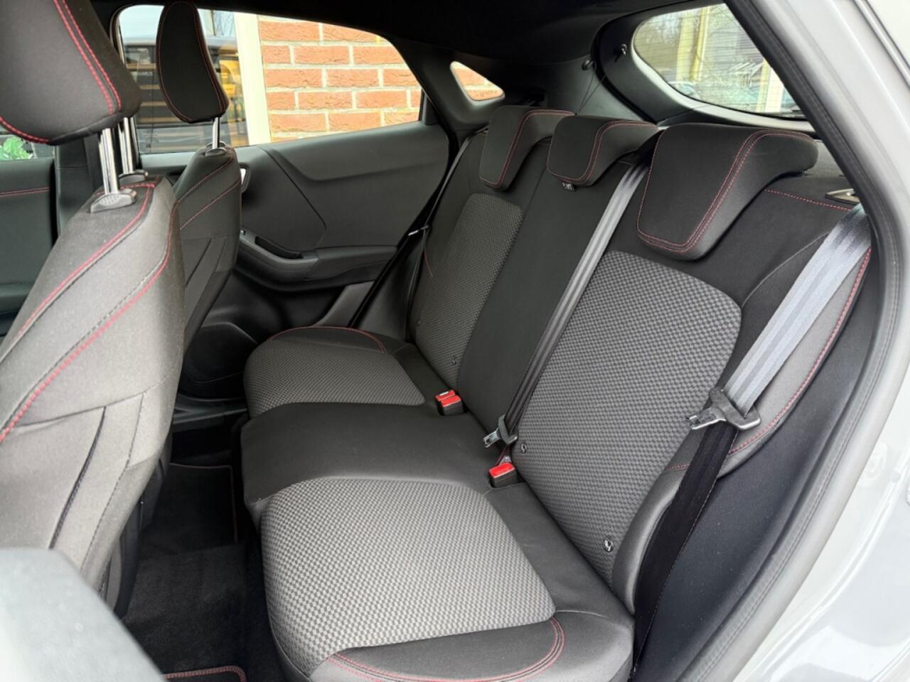 Ford PUMA 1.0 EB Hyb. ST-Line 124 PK CARPLAY / ANDROID / FULL.LED / NAVI /