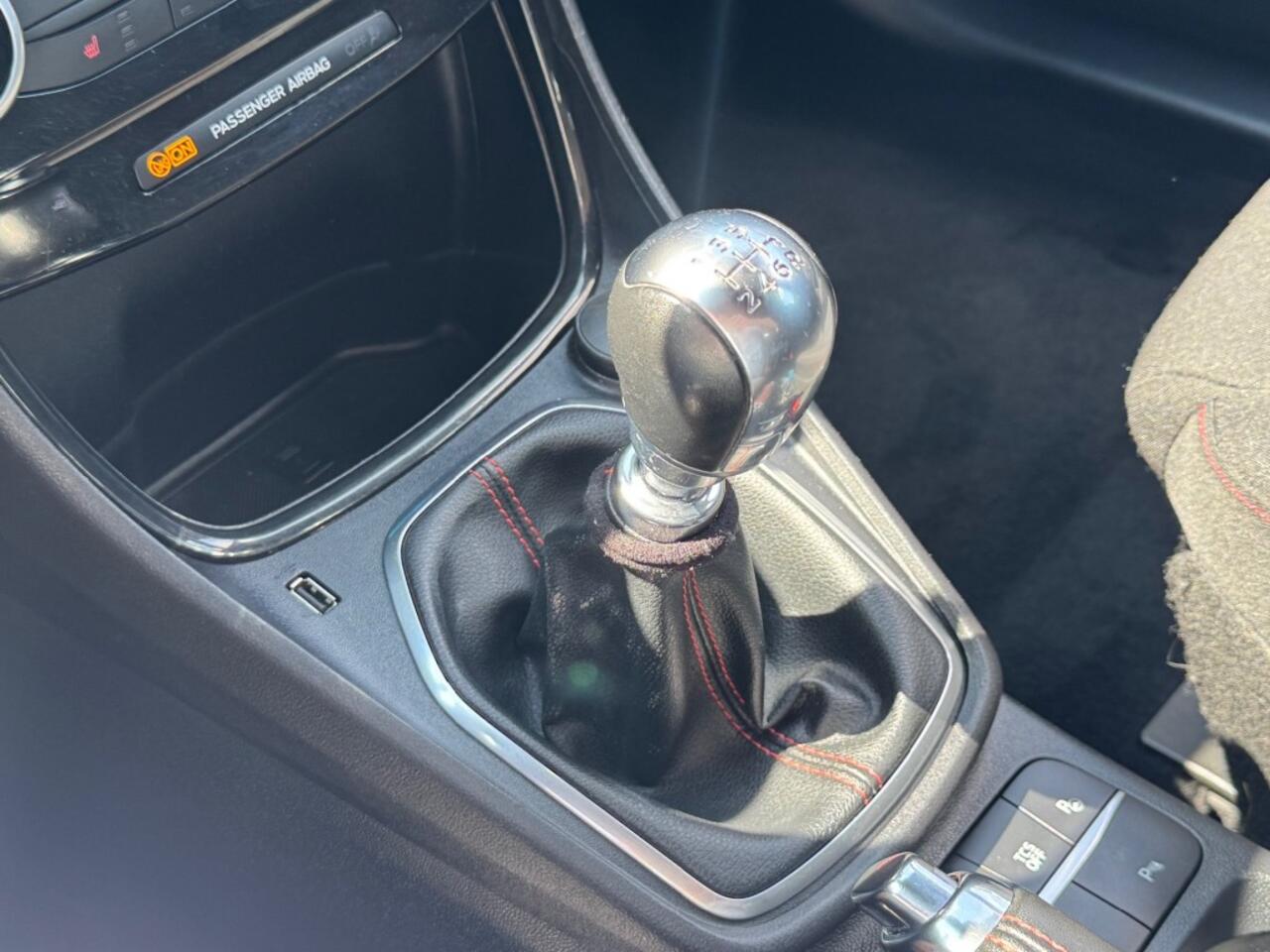 Ford PUMA 1.0 ECOBOOST 125PK ST-LINE HYBRIDE NARDO-GREY LED NAVI CAMERA ECC-AIRCO LMV PDC