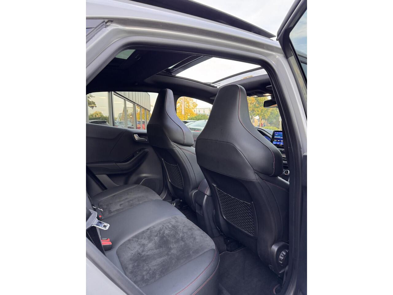 Ford PUMA 1.5 EcoBoost ST-X 200PK Grey matter Pano Kuipstoelen 19"