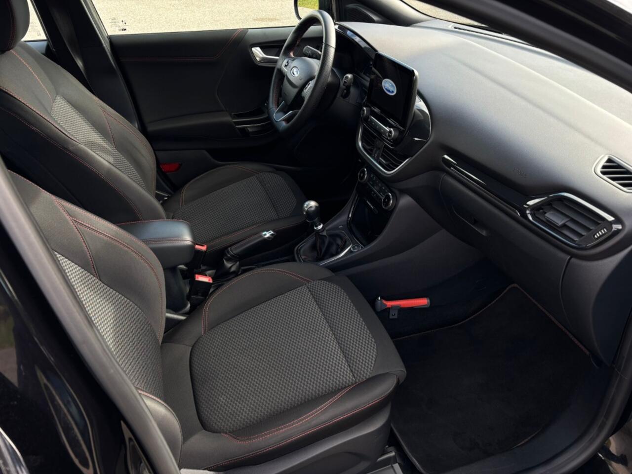 Ford PUMA 1.0 EcoBoost Hybrid ST-Line | Winterpack | Virtual cockpit | Nav