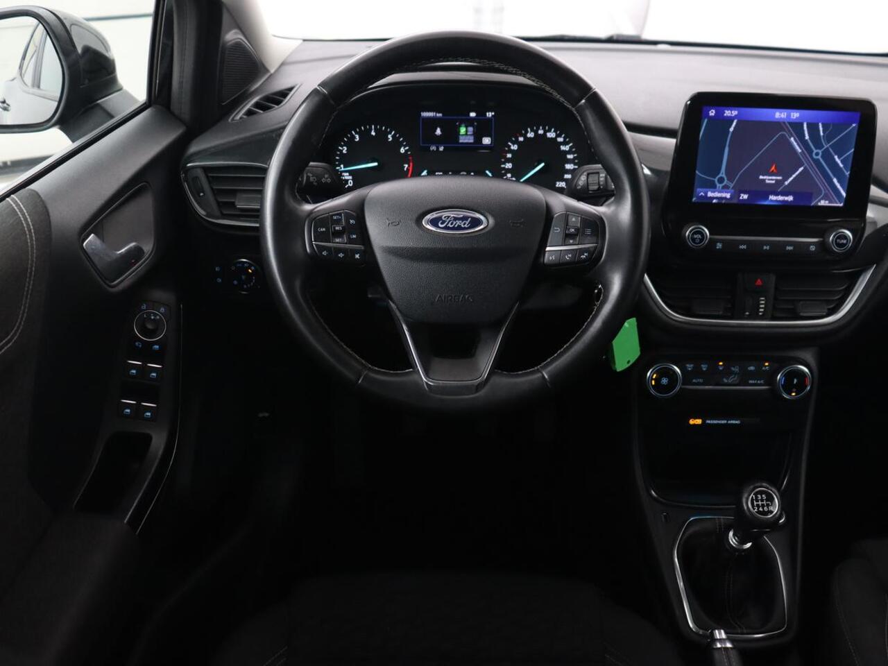 Ford PUMA 1.0 EcoBoost Hybrid Titanium | Carplay | Climate control | Navigatie | Full LED | Cruise control | Parkeerhulp | Getint glas