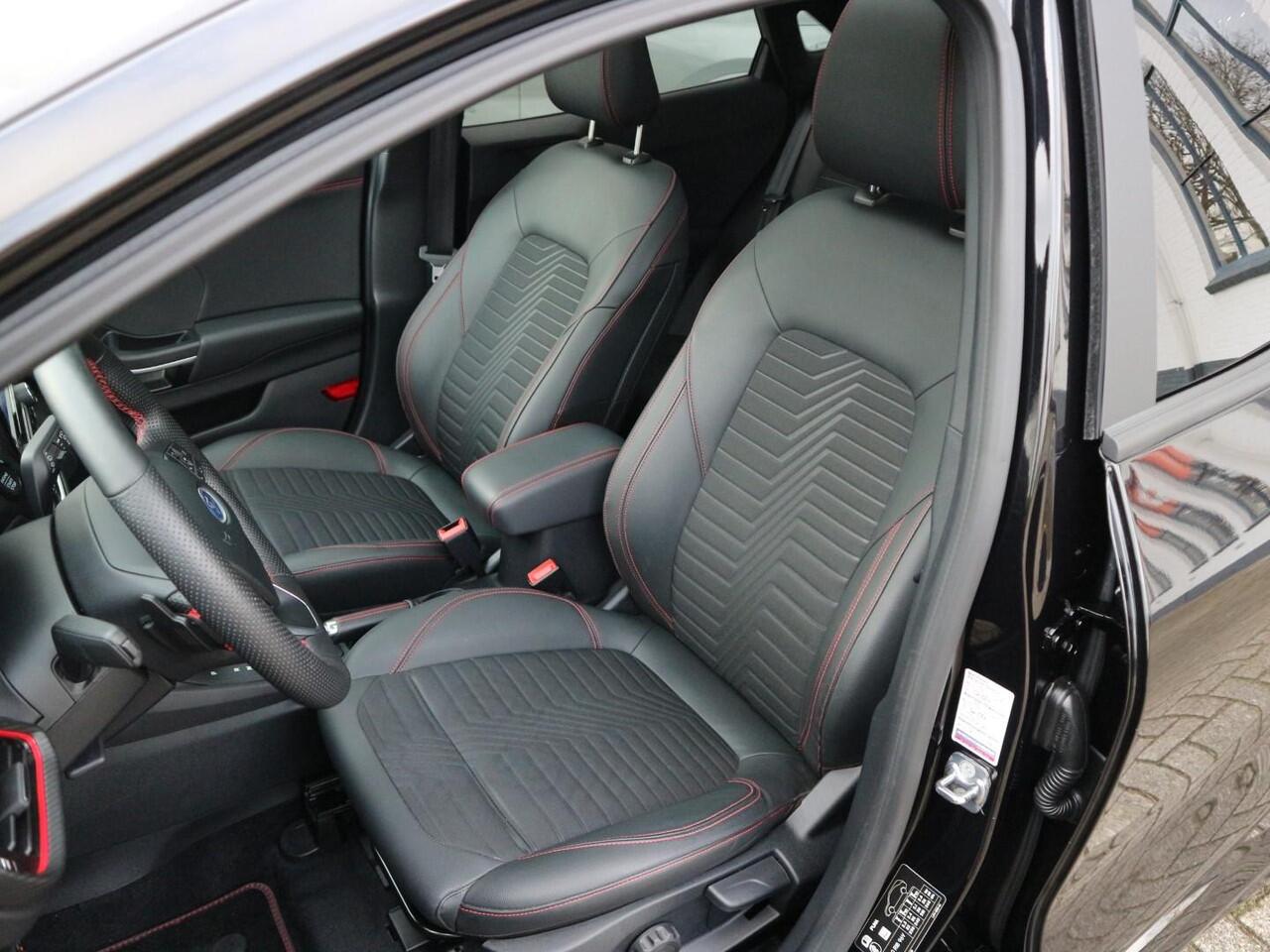 Ford PUMA 1.0 EcoBoost Hybrid ST-Line X * PANO * TREKHAAK * WINTER PAKKET