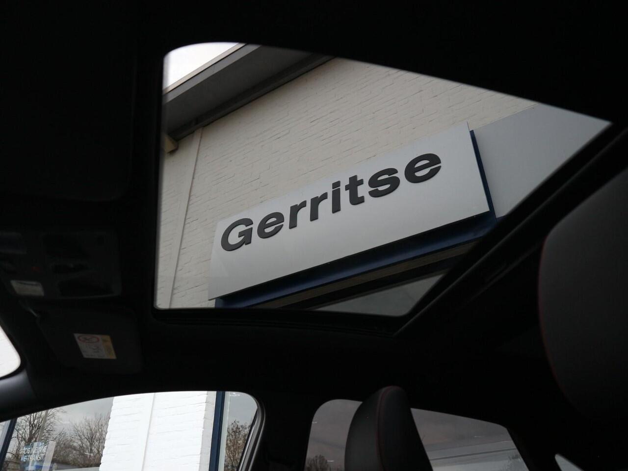 Ford PUMA 1.0 EcoBoost Hybrid ST-Line X * PANO * TREKHAAK * WINTER PAKKET