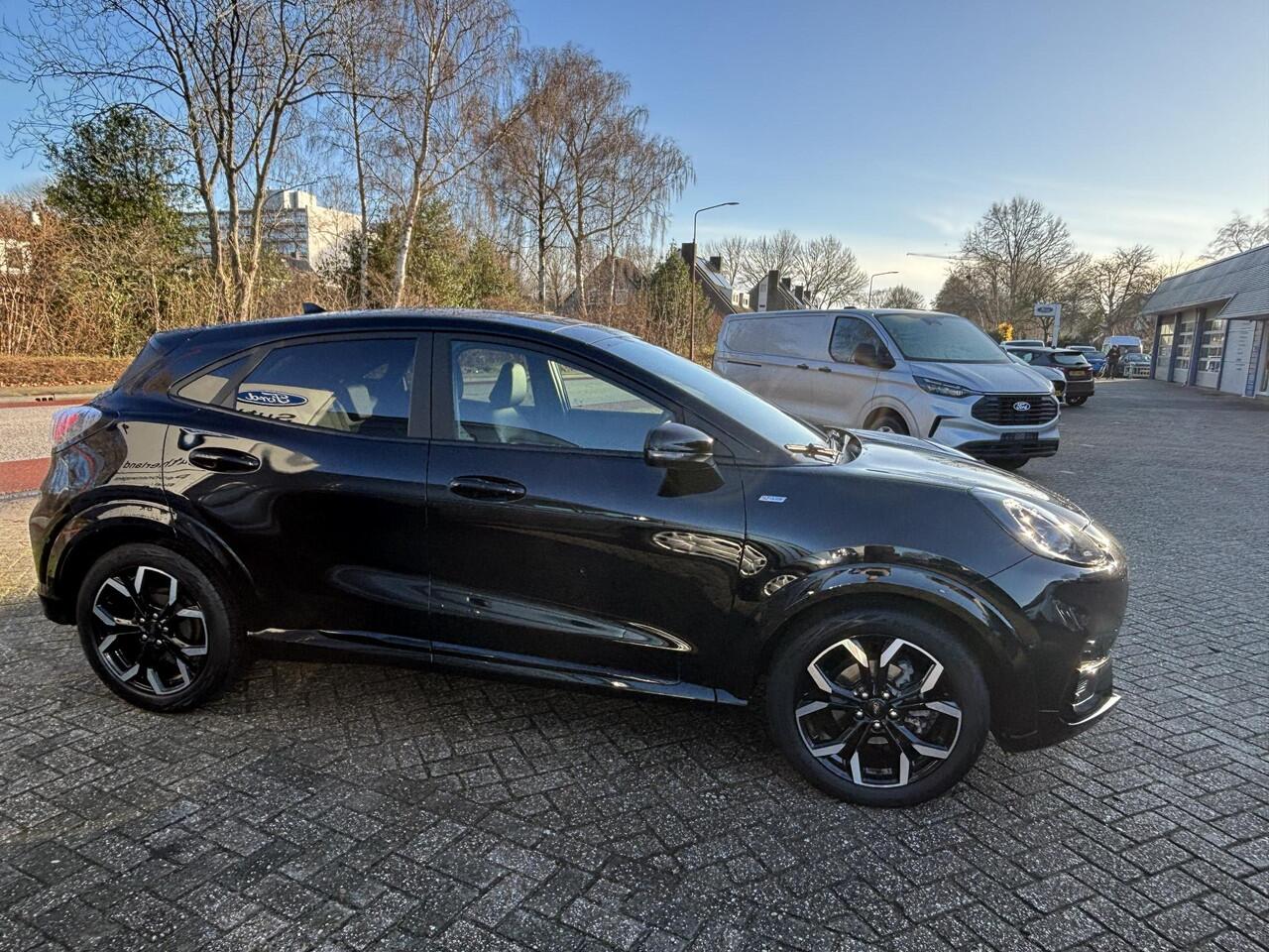 Ford PUMA 1.0 EcoBoost Hybrid ST-Line X 125pk | Afneembare Trekhaak | Panoramadak | Winterpack | Driver Assistance Pack |