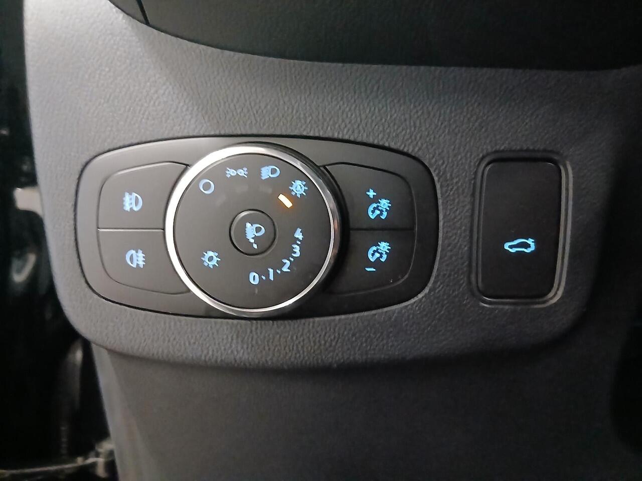 Ford PUMA 1.0 EcoBoost 125PK Hybrid Titanium X