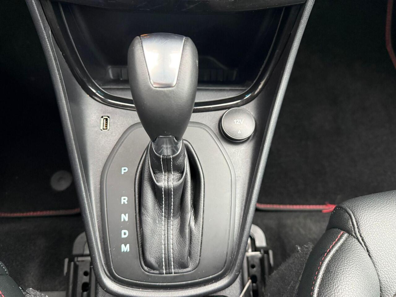 Ford PUMA 1.0 EcoBoost Hybrid ST-Line X 125pk Automaat | Trekhaak | Winterpack | B&O Audio | Achteruitrijcamera