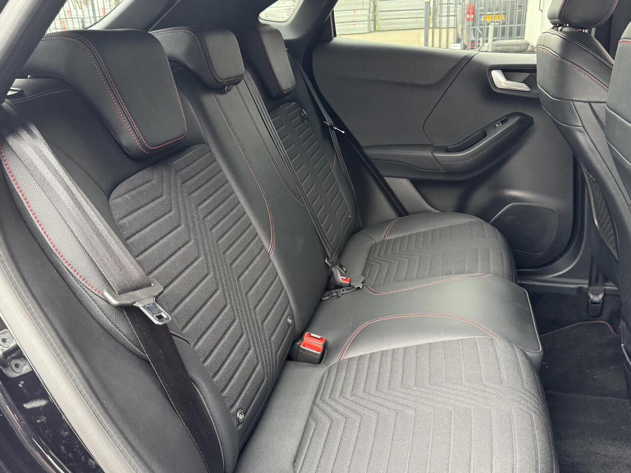 Ford PUMA 1.0 ECOBOOST HYBRID ST-LINE X I APPLE CARPLAY I 155PK I CRUISE CONTROL I CLIMATE