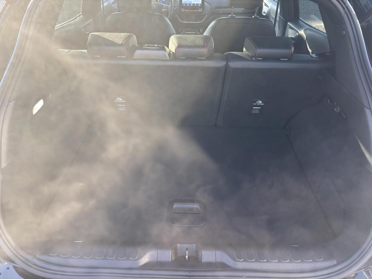 Ford PUMA 1.0 EcoBoost Hybrid ST-Line X | bellen voor bezichtiging | 125pk | Afneembare Trekhaak | Panoramadak | Winterpack | Driver Assistance Pack |