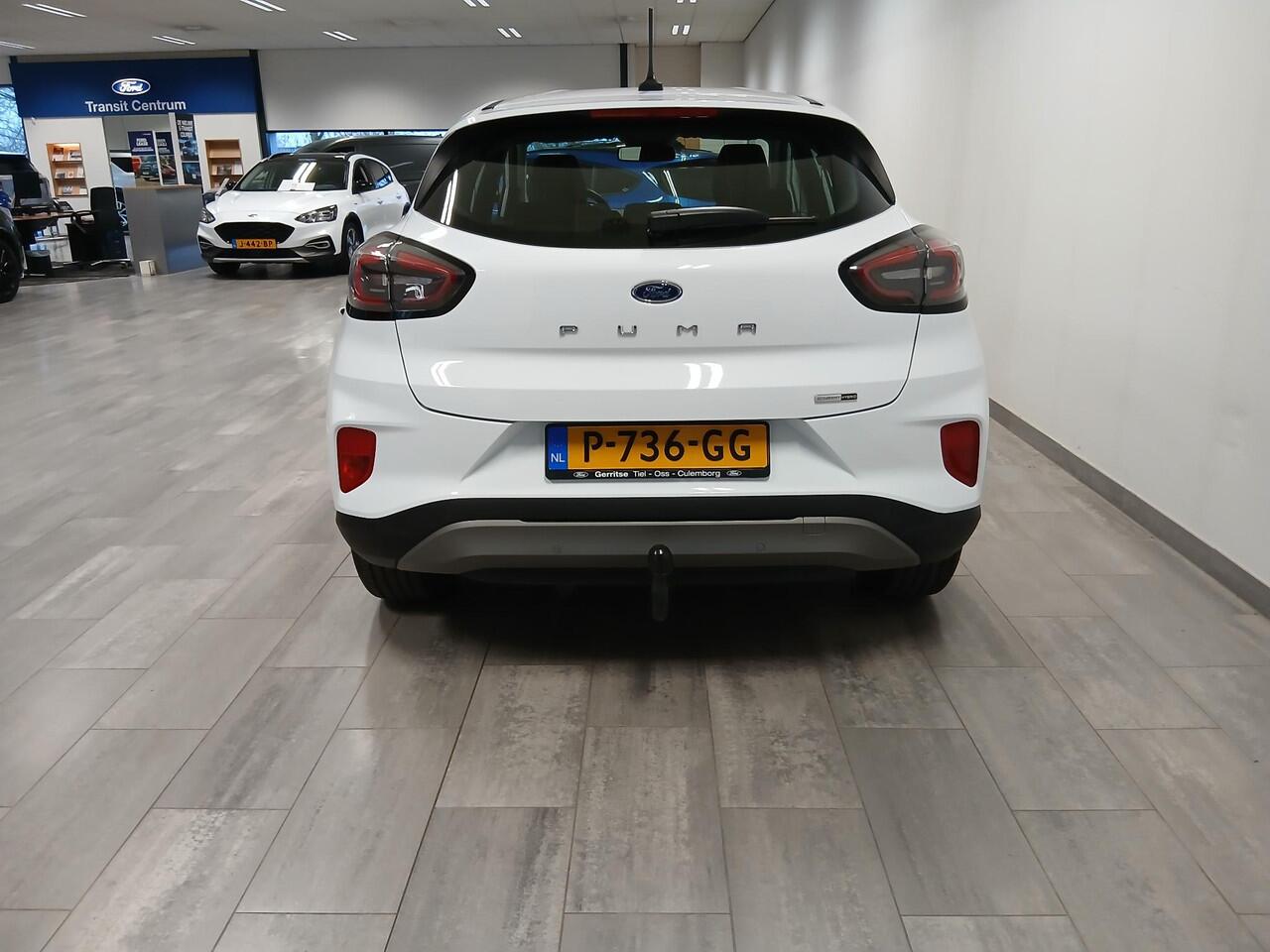 Ford PUMA 1.0 EcoBoost 125PK Hybrid Titanium Winter Pack Trekhaak en gunstige kilometerstand