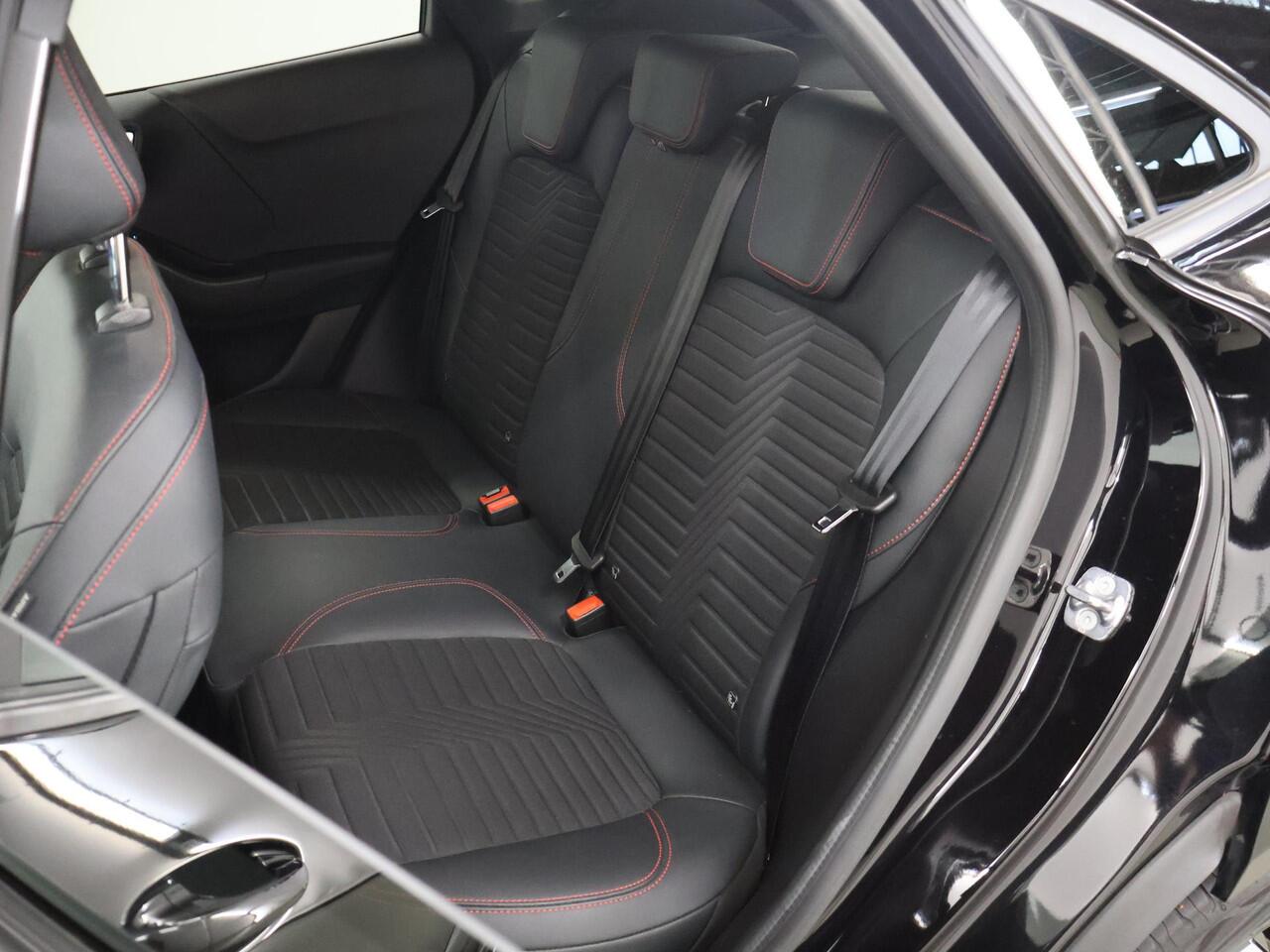 Ford PUMA 1.0 EcoBoost Hybrid ST-Line X | Navigatie | B&O | Climate Control | Cruise control | Elektr. Achterklep |