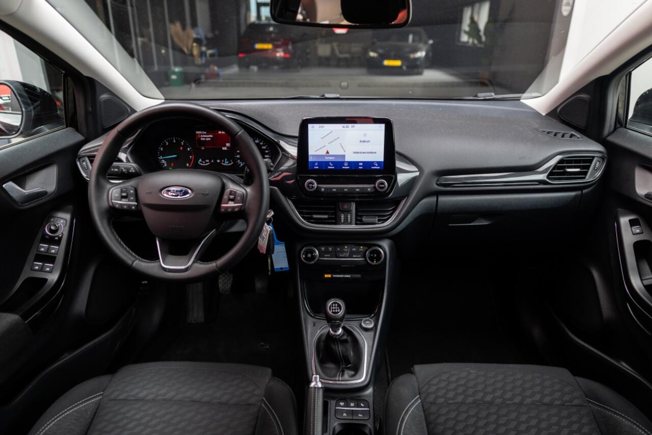 Ford PUMA 1.0 Ecoboost | Camera | Trekhaak | Lane assist |